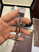 Patek Philippe Nautilus - Clássico - Prata com Fundo Preto