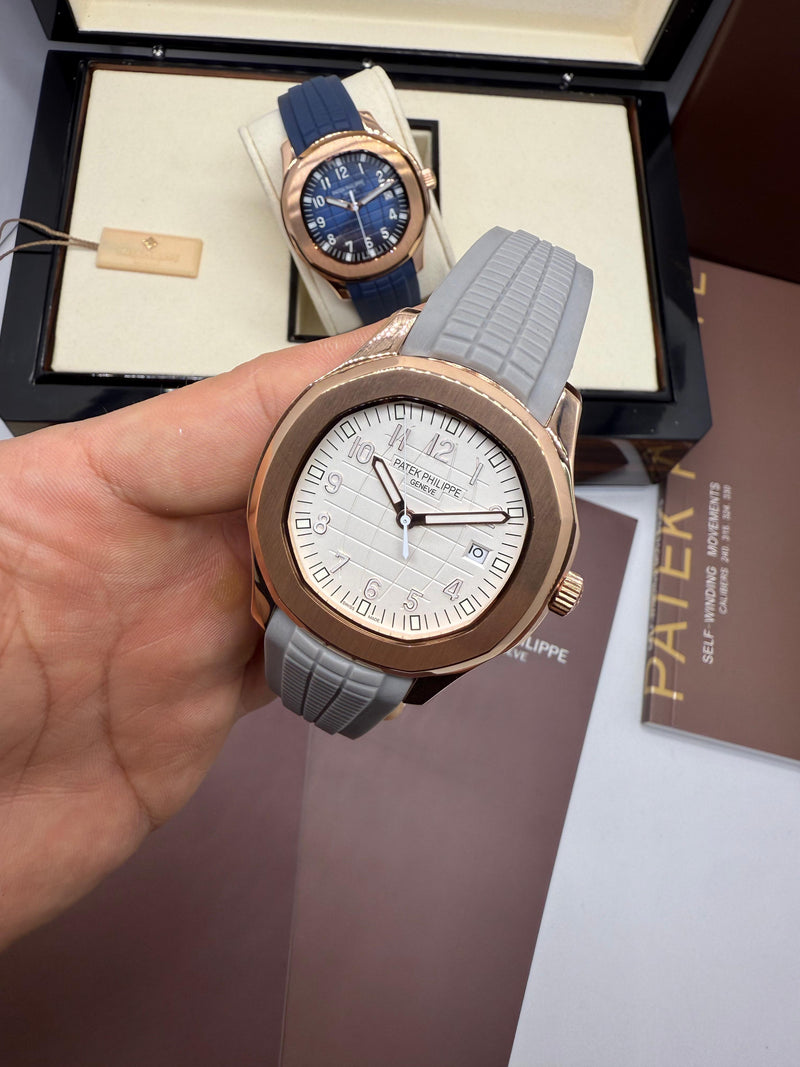Patek Philippe Aquanaut - Cinza / Rosé - Mostrador Branco