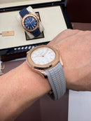 Patek Philippe Aquanaut - Cinza / Rosé - Mostrador Branco