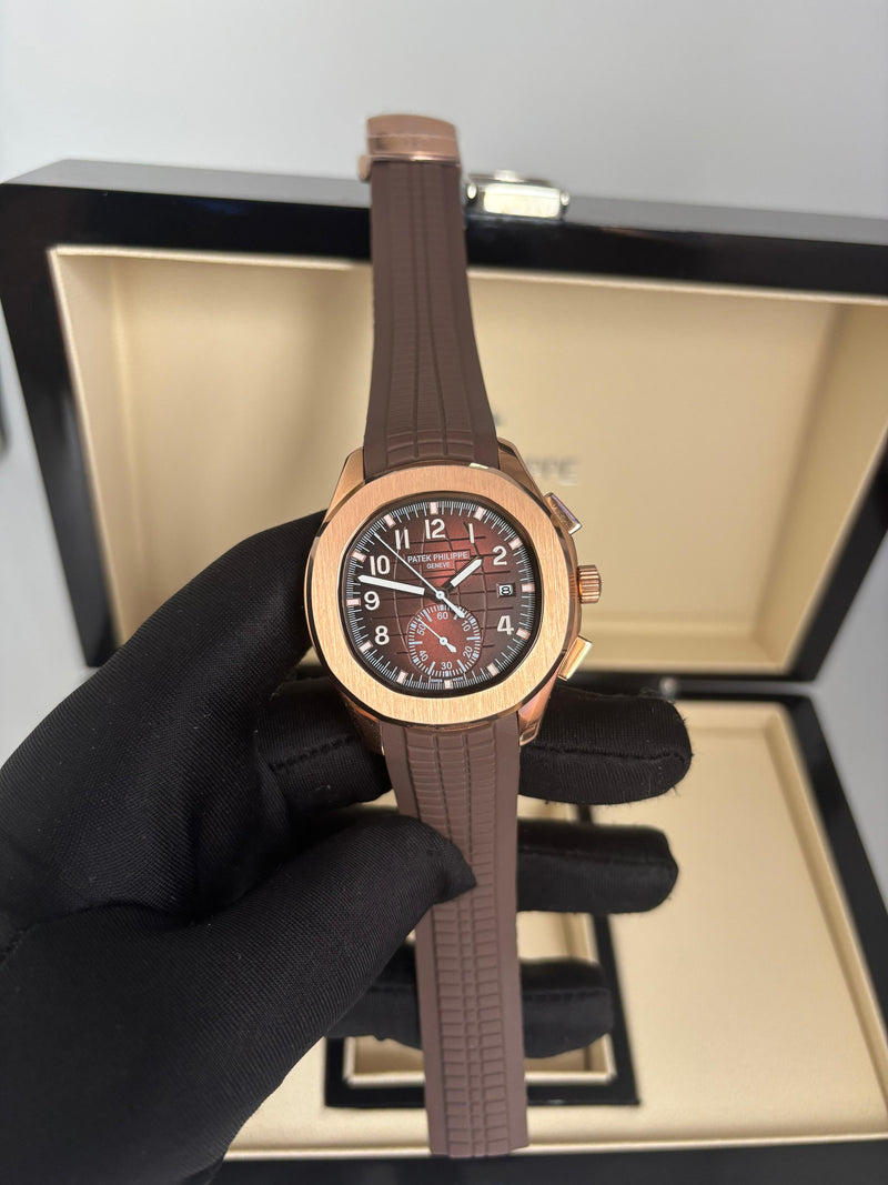Patek Philippe Aquanaut – Cronógrafo Ouro Rosé Couro Marrom